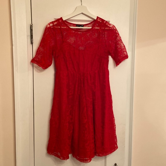 BRAND NEW Maternity (or not) Red Lace dress, Size Small - Picture 2 of 8